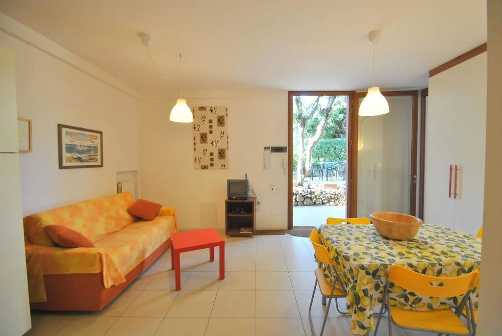 Villa Angolino Castiglioncello 0*,  Italia